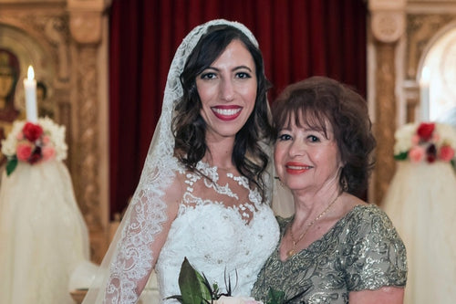 Bride in classic makeup with her mother, makeup by Glamour Girl, Chicago