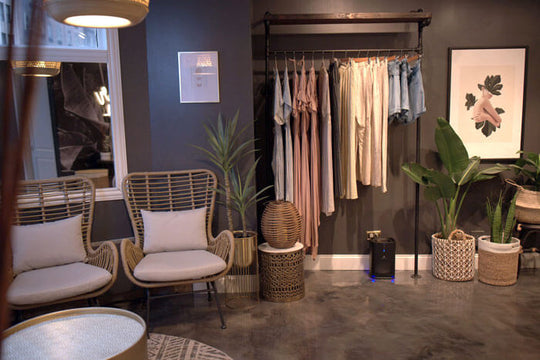 Chic and stylish interior of Glamour Girl Airbrush Tan in Chicago